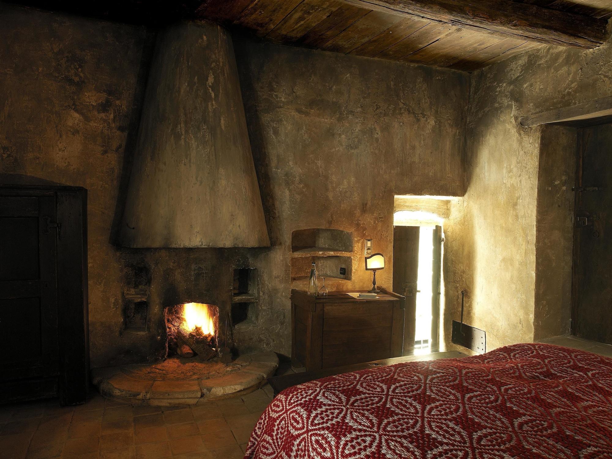 Sextantio Albergo Diffuso Santo Stefano Di Sessanio Exterior foto