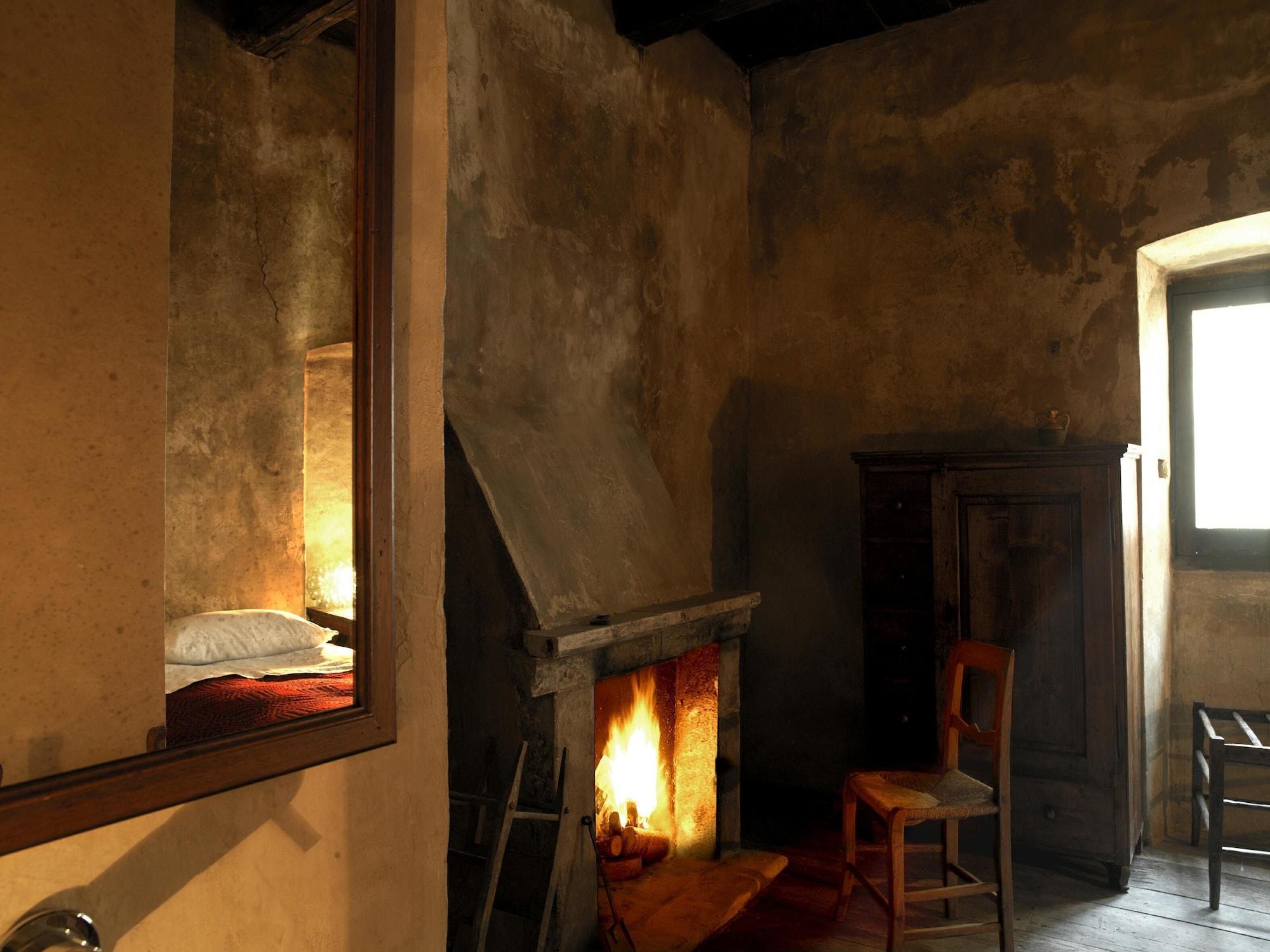 Sextantio Albergo Diffuso Santo Stefano Di Sessanio Exterior foto