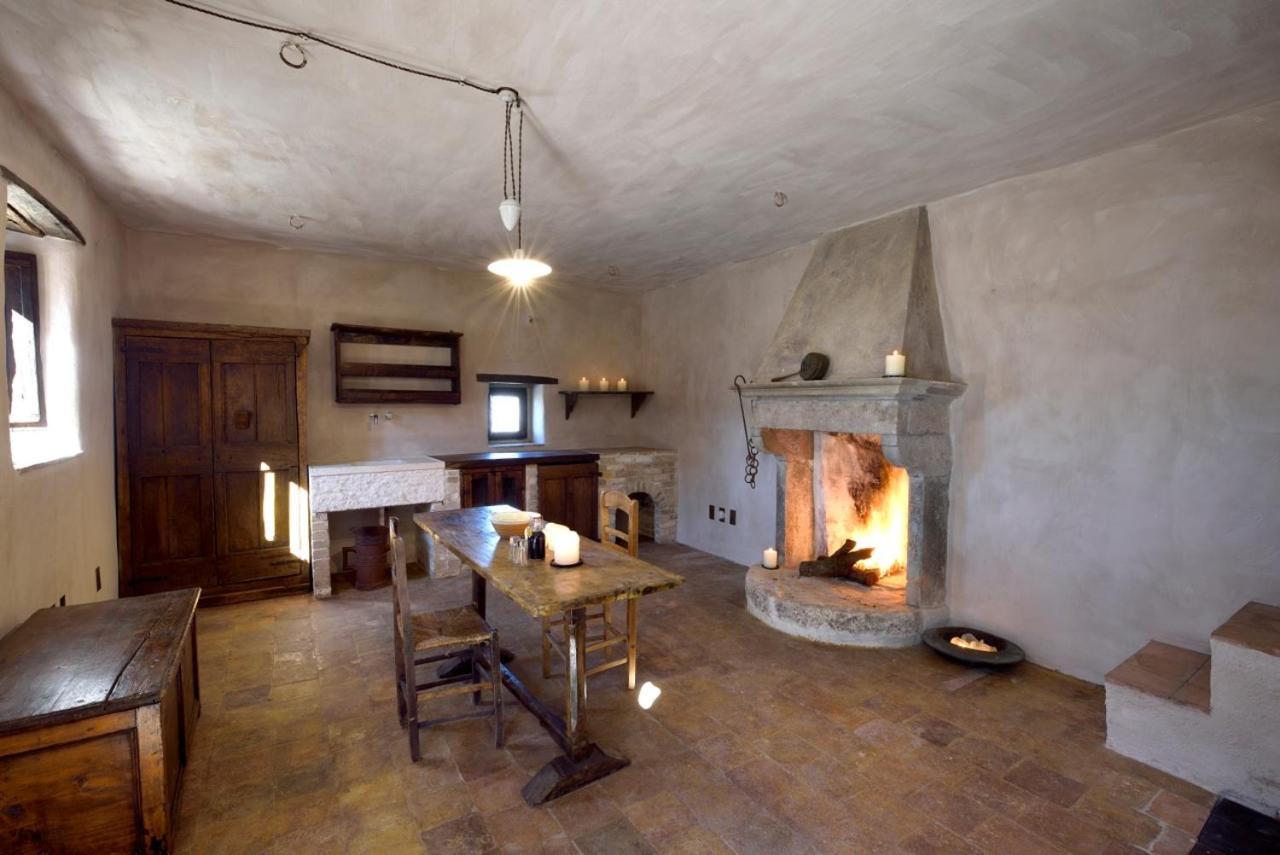 Sextantio Albergo Diffuso Santo Stefano Di Sessanio Exterior foto