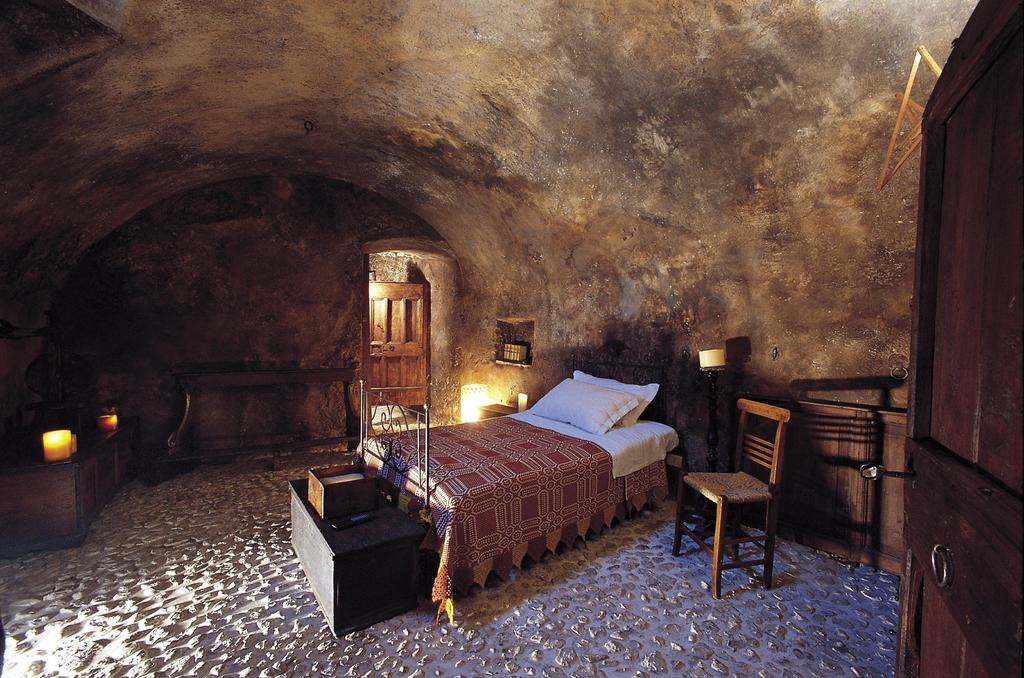 Sextantio Albergo Diffuso Santo Stefano Di Sessanio Exterior foto